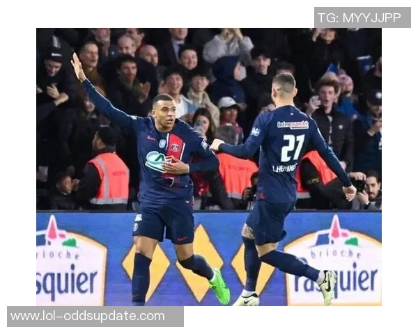 国王杯激战平局巴黎圣日耳曼与利物浦鏖战全场引发热议