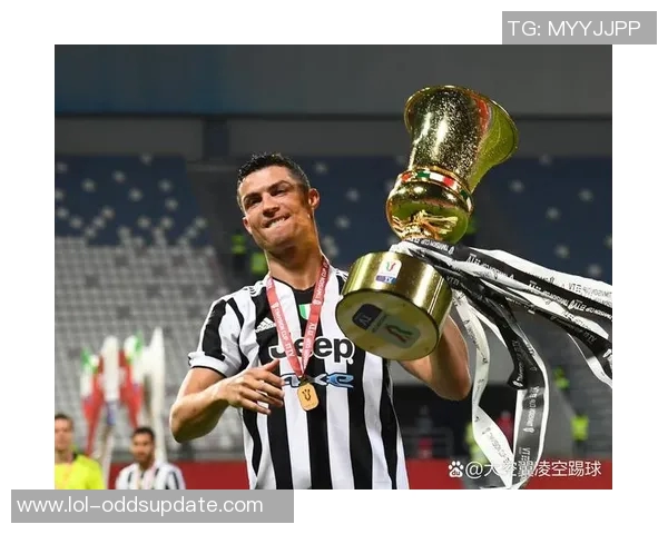 世界杯激战尤文图斯与国米握手言和赛后点评引发热议 世界杯激战尤文图斯与国米握手言和赛后点评引发热议