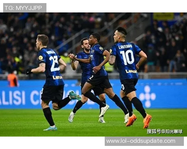 友谊赛精彩对决尤文图斯与国米战成平局战术分析引发全场热烈反响
