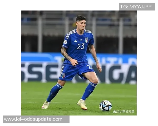 世界杯激战巴萨逆转国米争议判罚引发全场热议