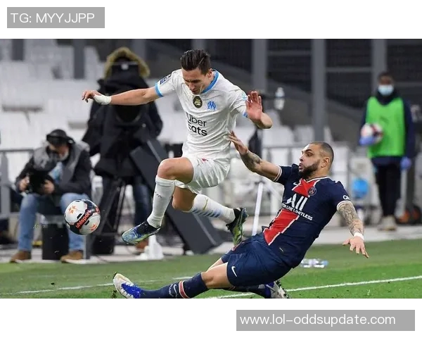 足总杯激战曼联逆转巴黎圣日耳曼补时绝杀全场沸腾数据解析精彩瞬间 足总杯激战曼联逆转巴黎圣日耳曼补时绝杀全场沸腾数据解析精彩瞬间